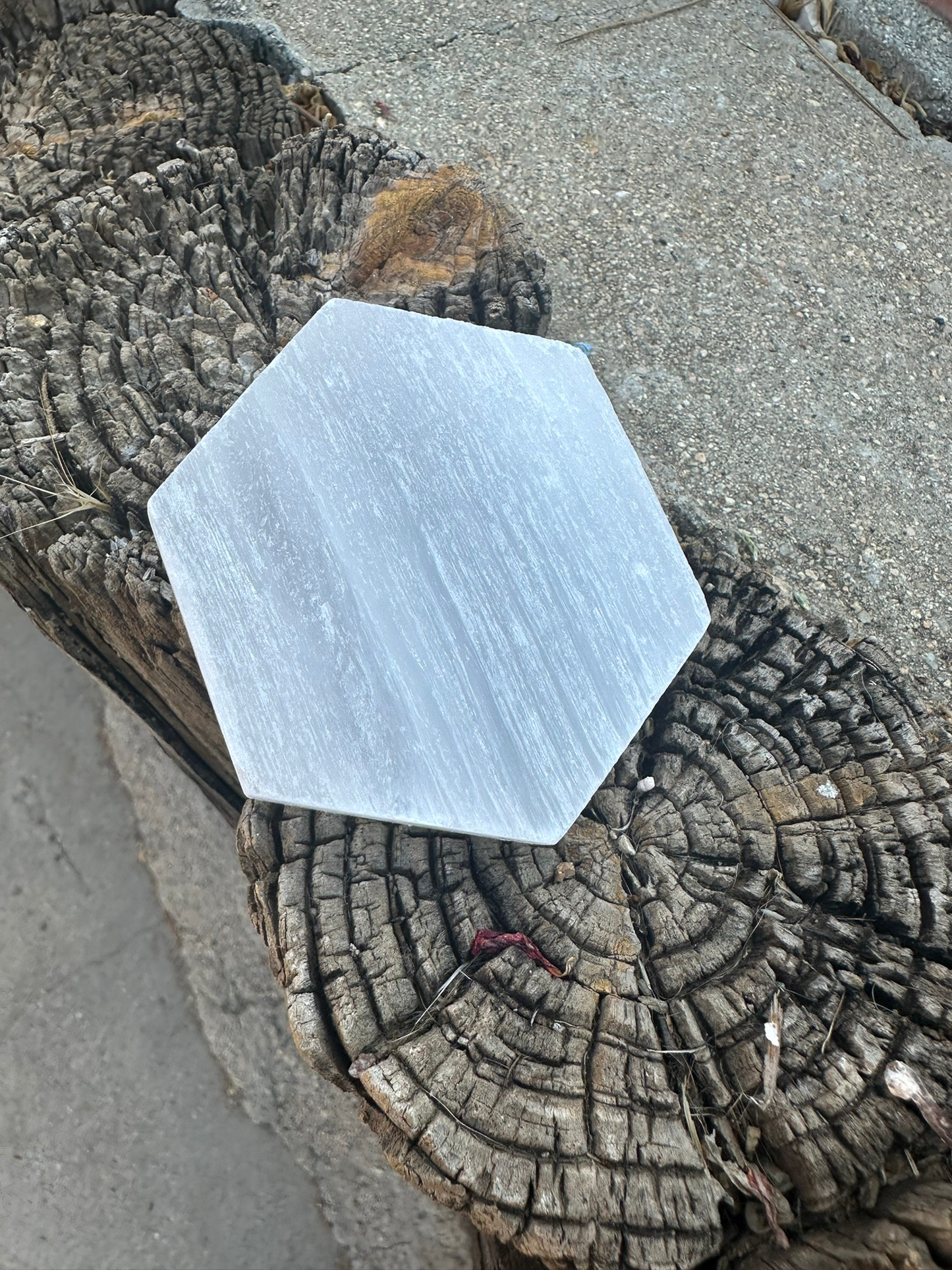 Selenite Charging Plate