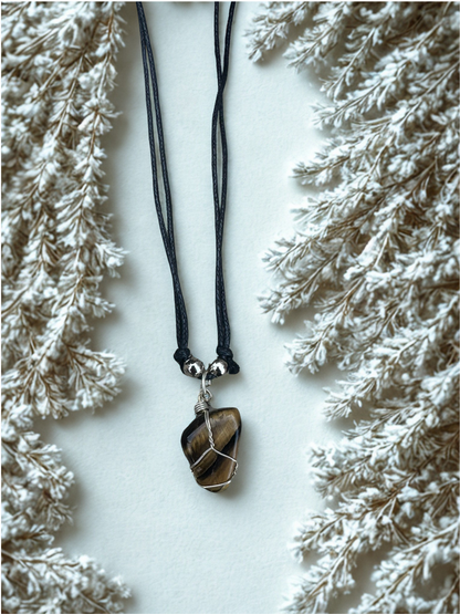 Stone Pendant Necklace